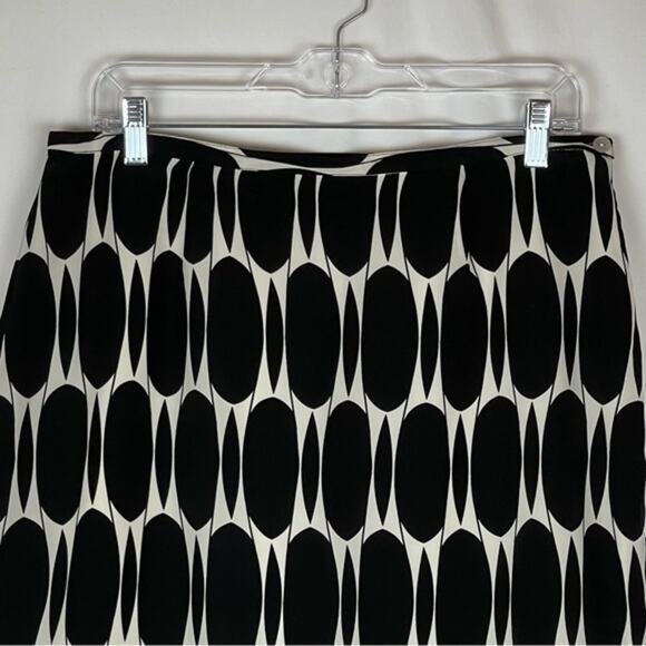 Silk Land 100% Silk With Black Cream Office Career Date Skirt NWOT Size 12 - Picture 2 of 10
